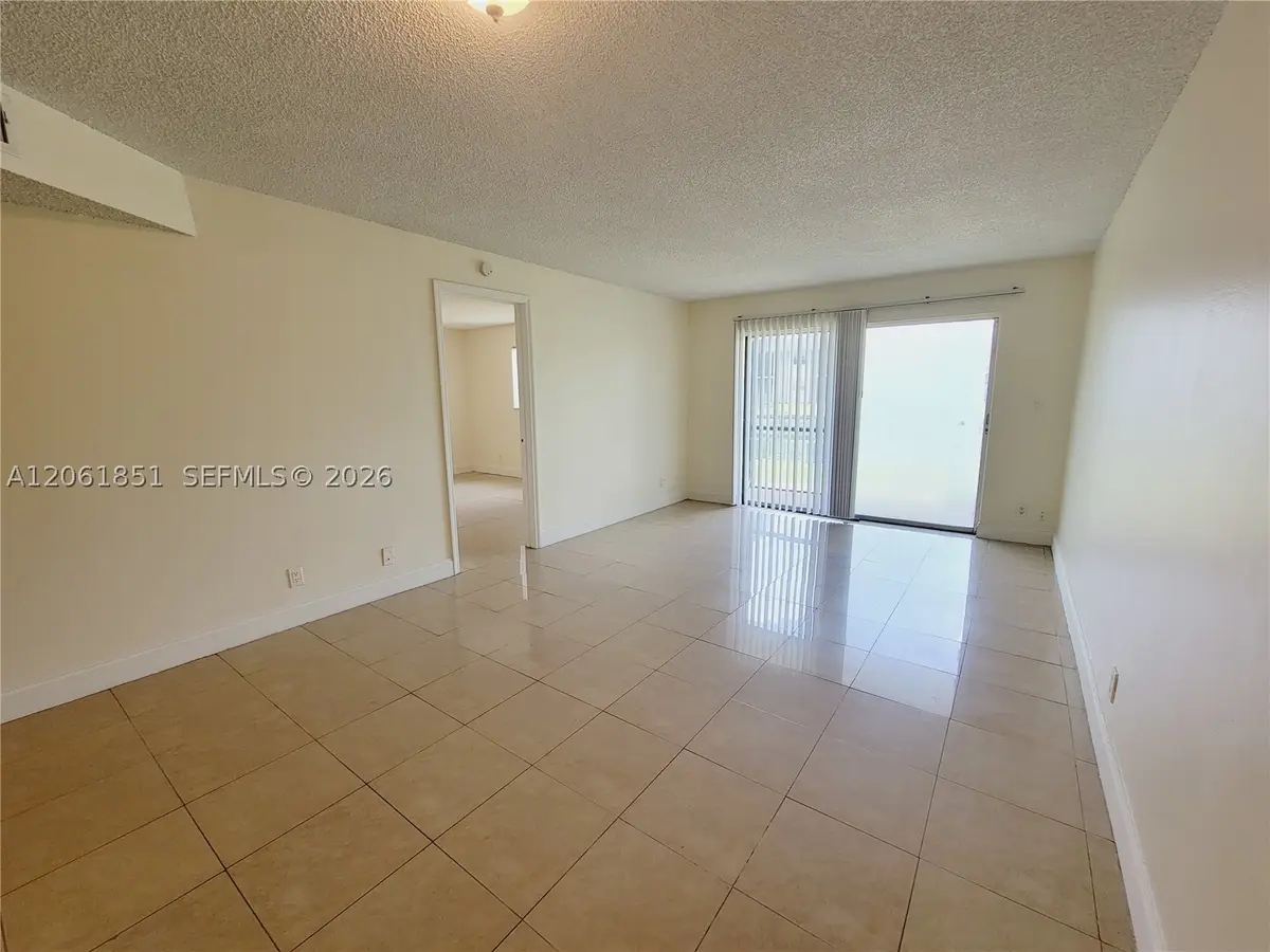8040 N Colony Cir N #108, Tamarac, FL 33321 - #1