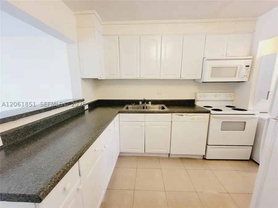 8040 N Colony Cir N #108, Tamarac, FL 33321 - #3