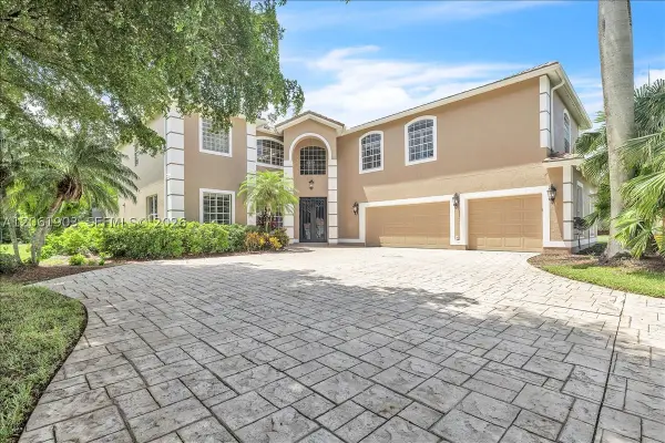 12898 Kedleston Circle, Fort Myers, FL 33912