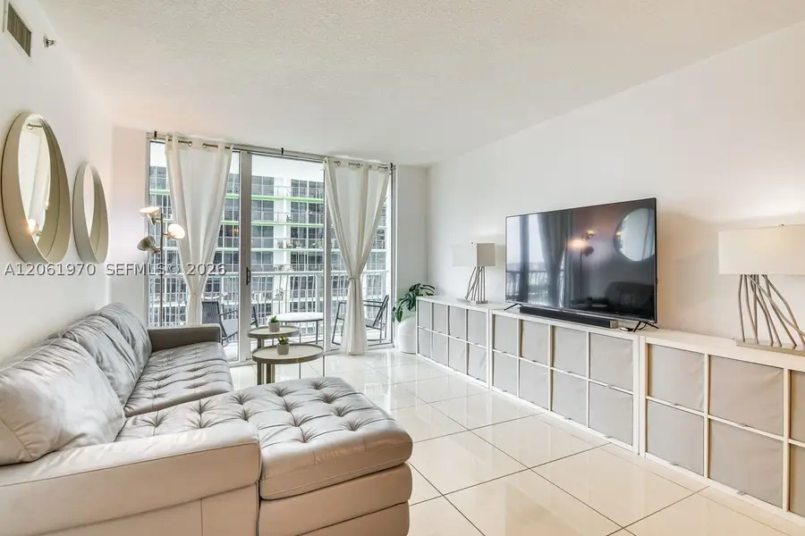 1750 N Bayshore Dr #1909, Miami, FL 33132 - #2