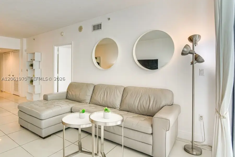 1750 N Bayshore Dr #1909, Miami, FL 33132 - #3
