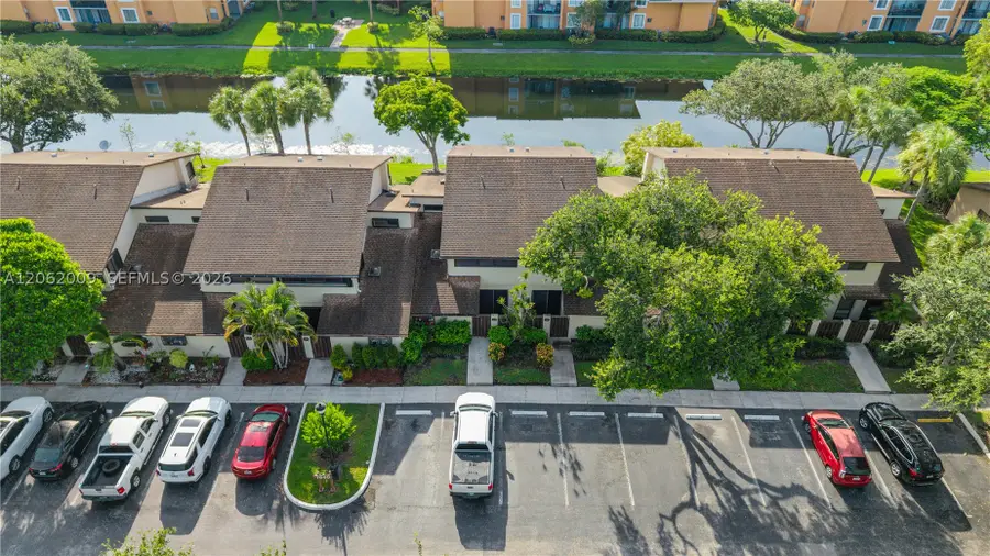 7640 NW 79th Ave #L6, Tamarac, FL 33321 - #2