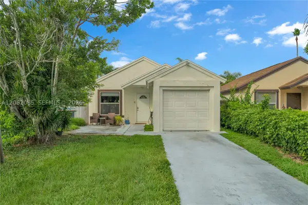 949 SW 7th Pl, Florida City, FL 33034