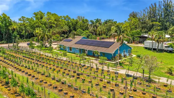 2587 E Rd, Loxahatchee, FL 33470