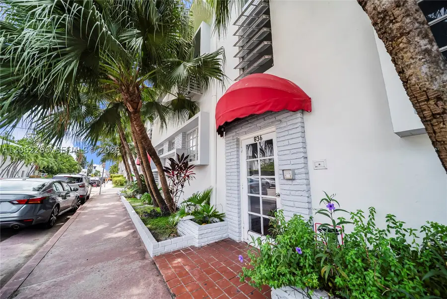 836 10th St #8, Miami Beach, FL 33139 - #2
