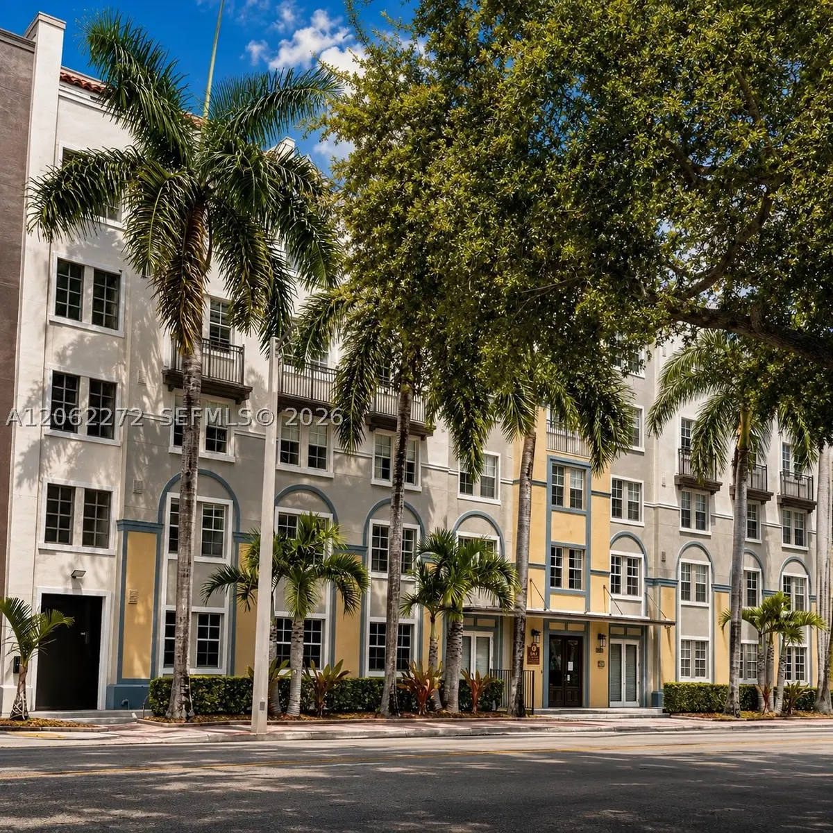 533 NE 3rd Ave #320, Fort Lauderdale, FL 33301 - #1