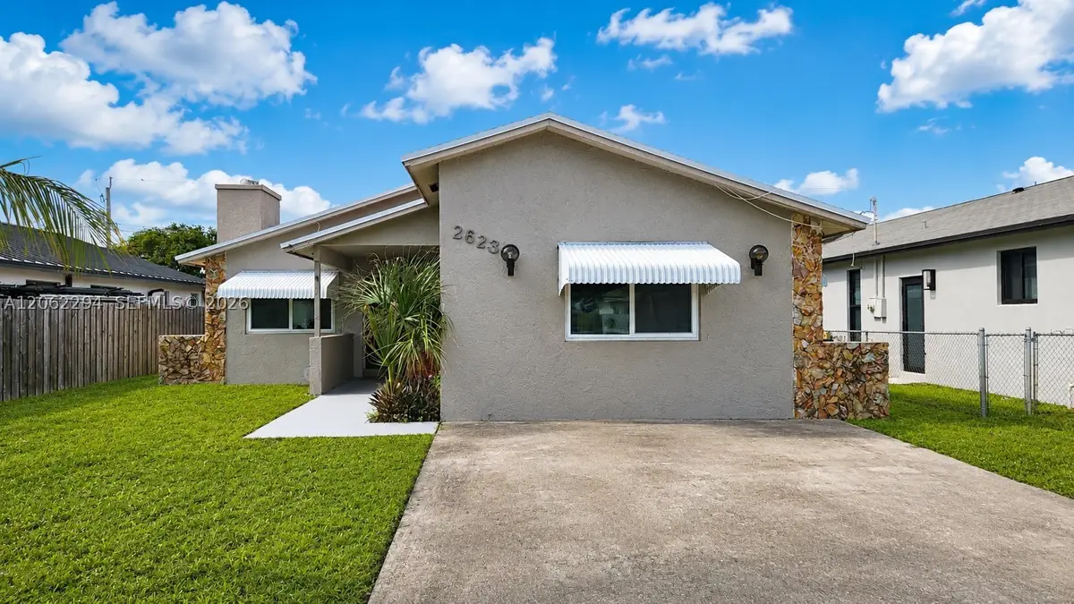 2623 Harding St, Hollywood, FL 33020 - #1