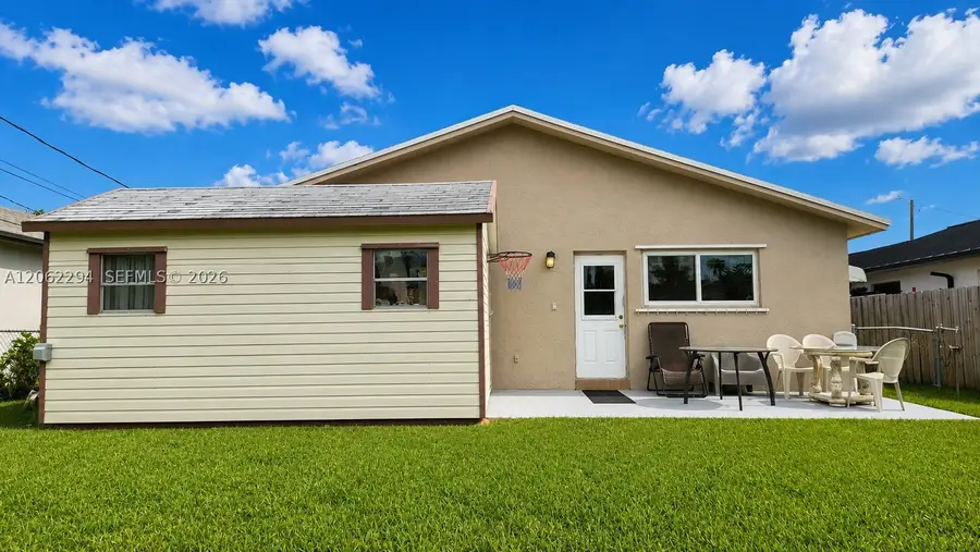 2623 Harding St, Hollywood, FL 33020 - #2