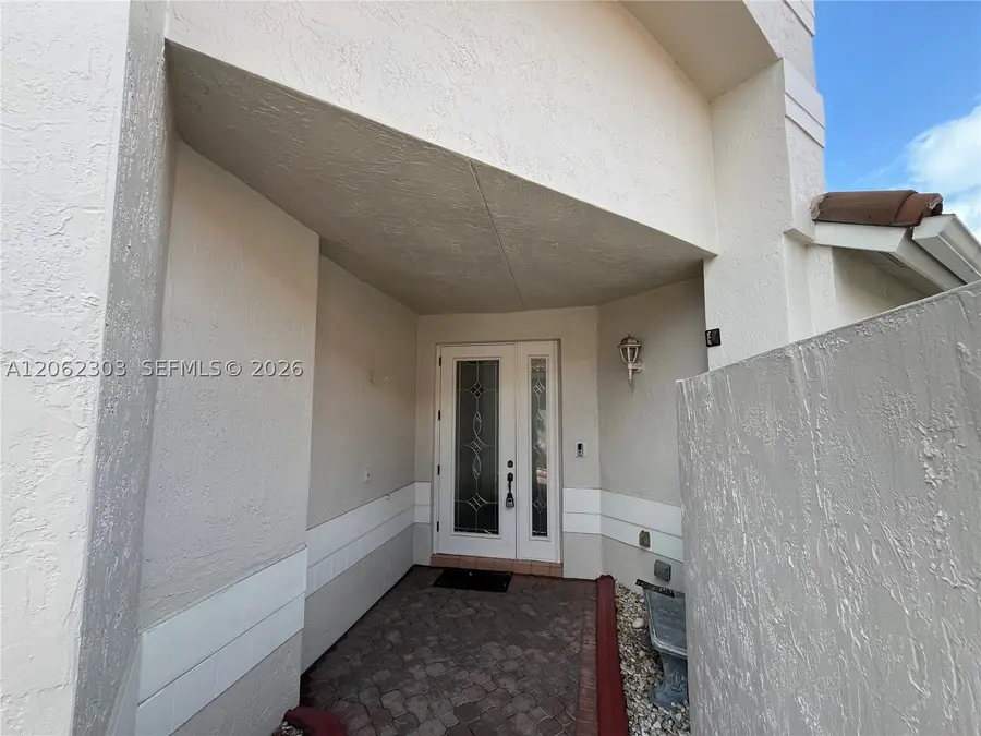 1540 W Lacosta Dr W, Pembroke Pines, FL 33027 - #2