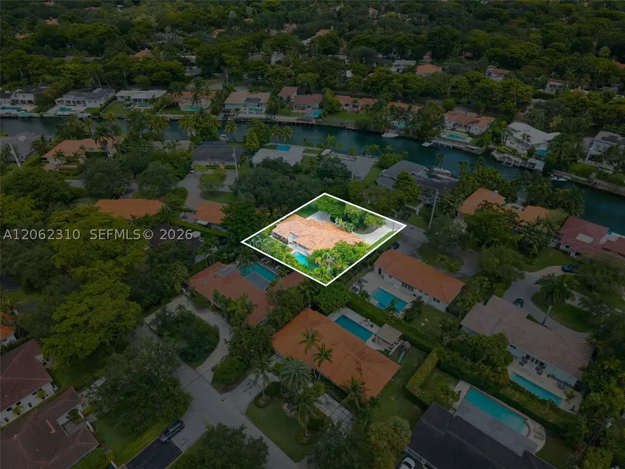 548 Vilabella Ave, Coral Gables, FL 33146 - #3