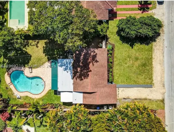 1728 NE 17th Ter, Fort Lauderdale, FL 33305