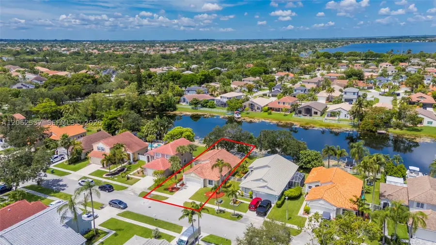 2006 NW 182nd Ave, Pembroke Pines, FL 33029 - #2