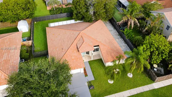 581 SW 169th Way, Weston, FL 33326