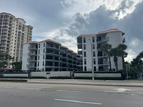 2029 N Ocean Blvd #403, Fort Lauderdale, FL 33305