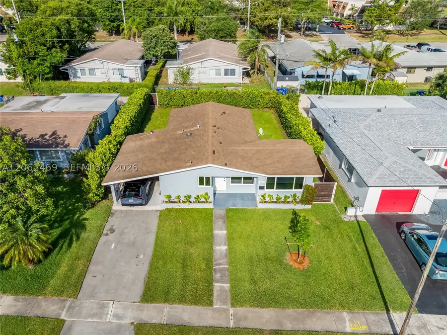 2111 N 14th Ct, Hollywood, FL 33020 - #2