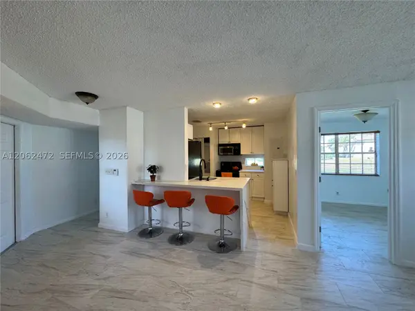 8630 SW 3rd St #101, Pembroke Pines, FL 33025