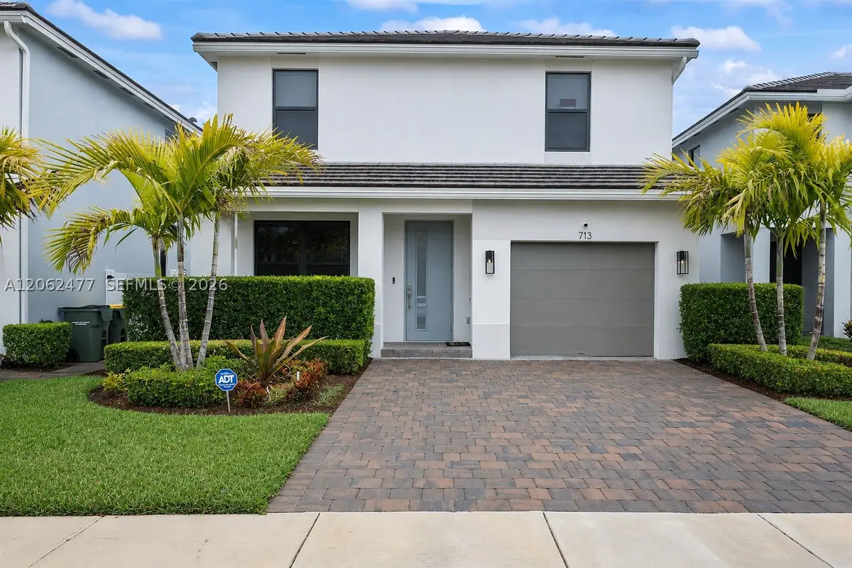 713 SE 15th Ave, Homestead, FL 33033 - #1