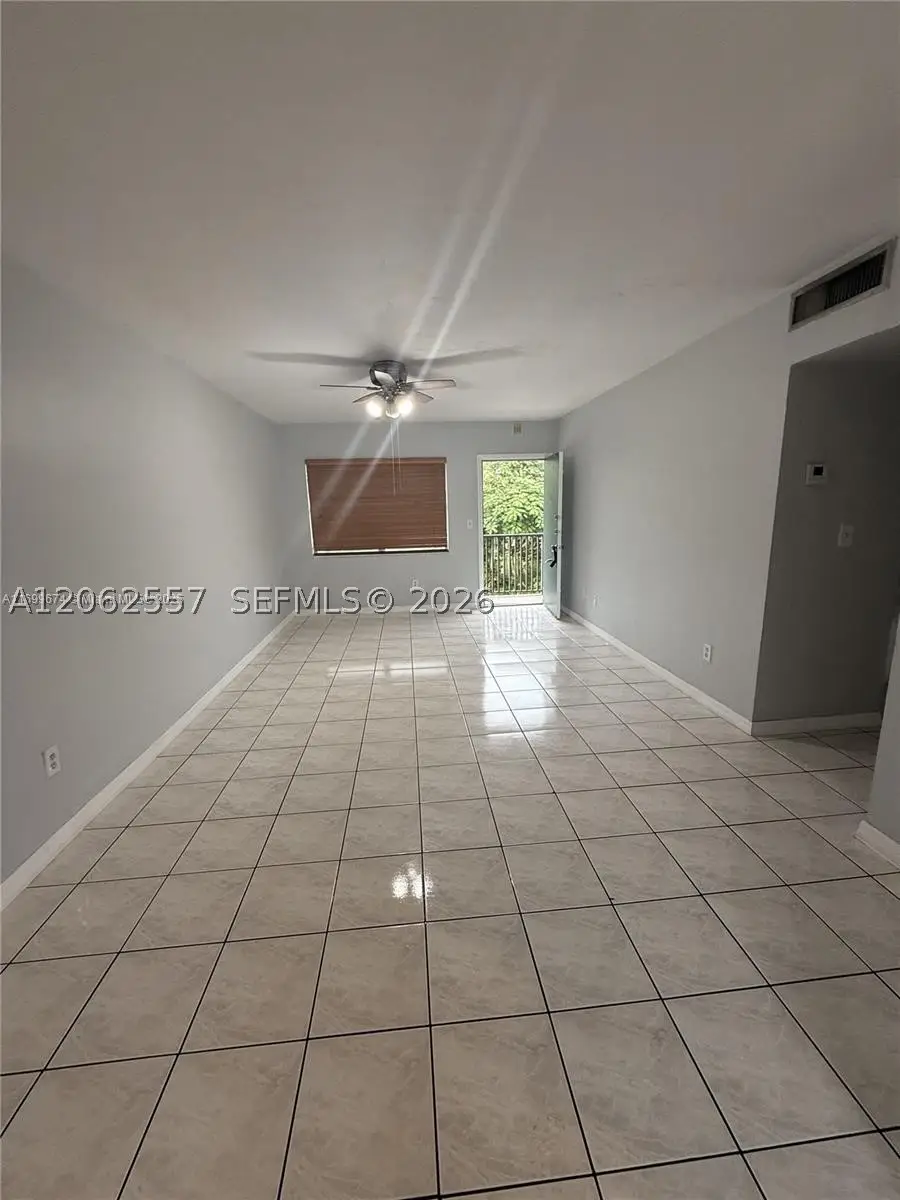 7505 SW 82nd St #314, Miami, FL 33143 - #3