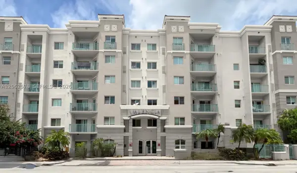 6001 SW 70th St #453, South Miami, FL 33143