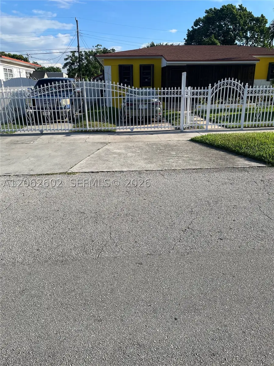 3265 NW 80th Ter, Miami, FL 33147 - #2