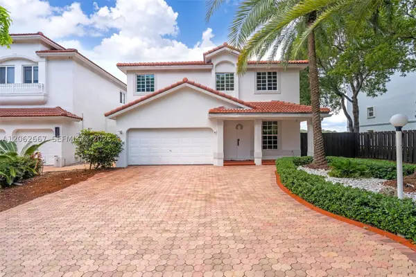 10867 NW 59th St, Doral, FL 33178