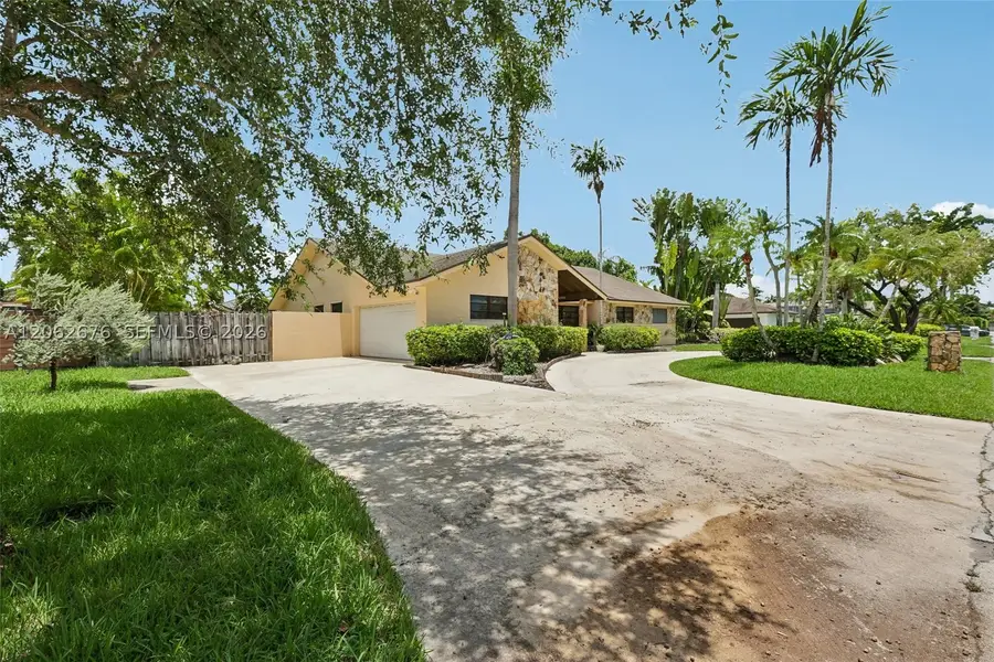 10501 SW 140th St, Miami, FL 33176 - #3