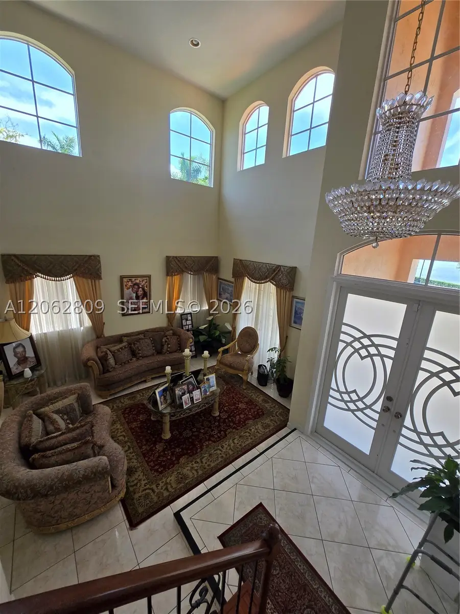 Address Withheld By Seller, Miami, FL 33185 - #2