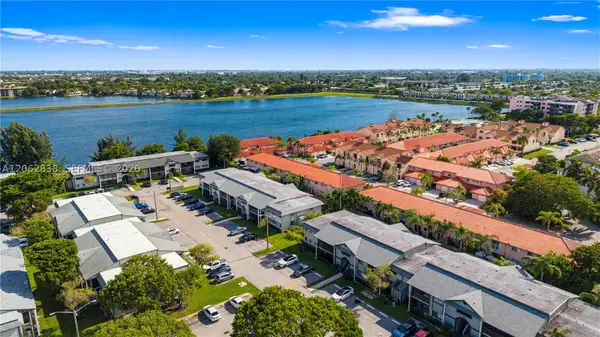 20760 NE 4th Ct #102, Miami, FL 33179