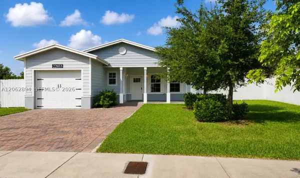22055 Miami Ave, Miami, FL 33170