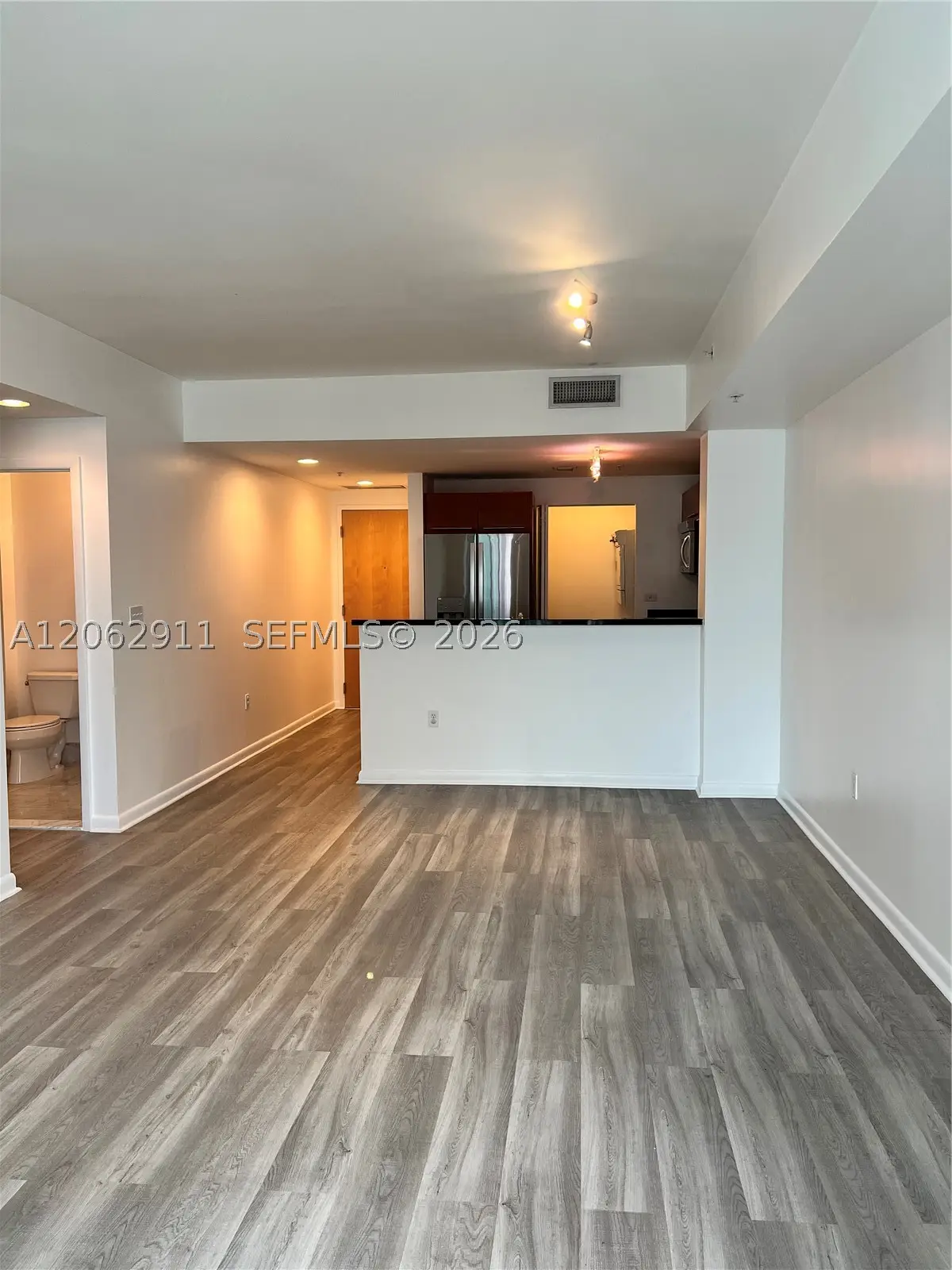 244 Biscayne Blvd #2609, Miami, FL 33132 - #1