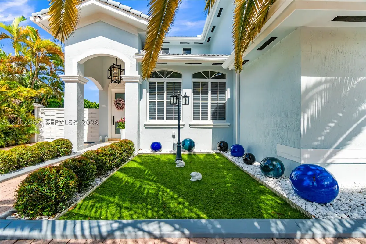 2776 SW 143rd Pl, Miami, FL 33175 - #1