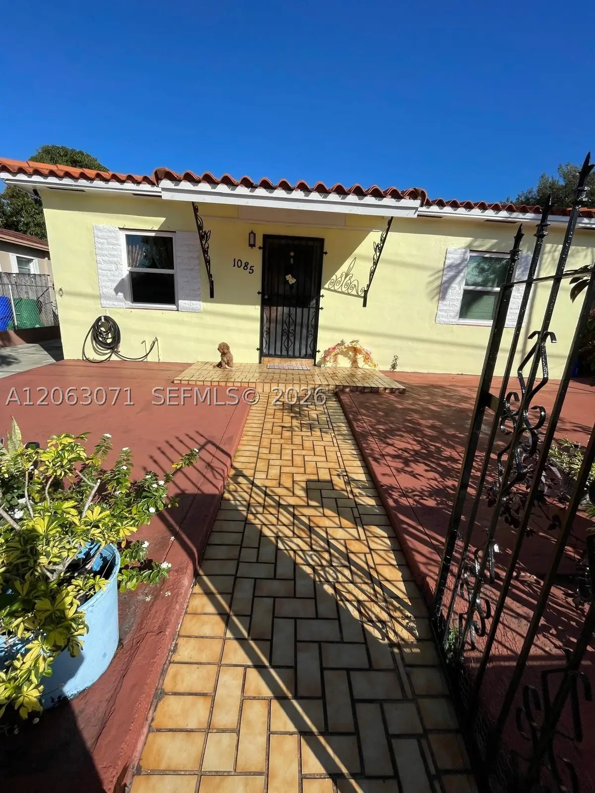 1085 NW 26th St, Miami, FL 33127 - #1