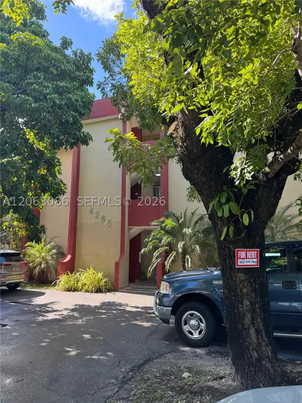 4265 NW South Tamiami Canal Dr #1-214, Miami, FL 33126