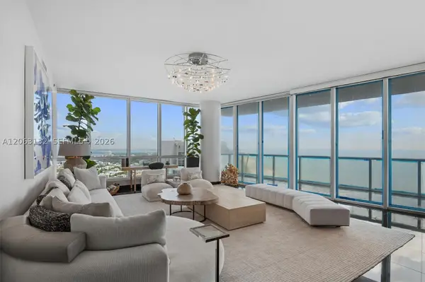 100 S Pointe Dr #3906, Miami Beach, FL 33139