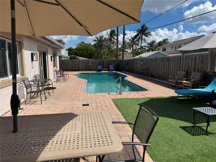 1660 NE 25th Ave, Pompano Beach, FL 33062 - #2