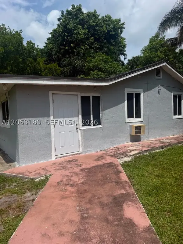 1289 NE 146th St, Miami, FL 33161
