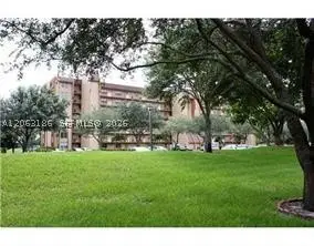 3100 W Rolling Hills Cir #101, Davie, FL 33328 - #1
