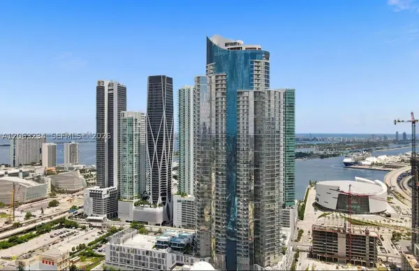 851 NE 1st Ave #3510, Miami, FL 33132
