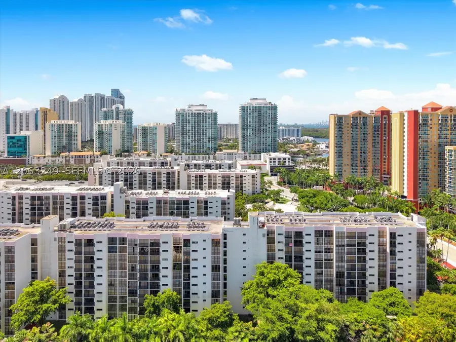 17021 N Bay Rd #705, Sunny Isles Beach, FL 33160 - #2