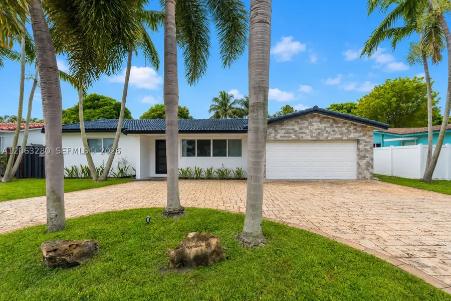 5424 Garfield St, Hollywood, FL 33021 - #3