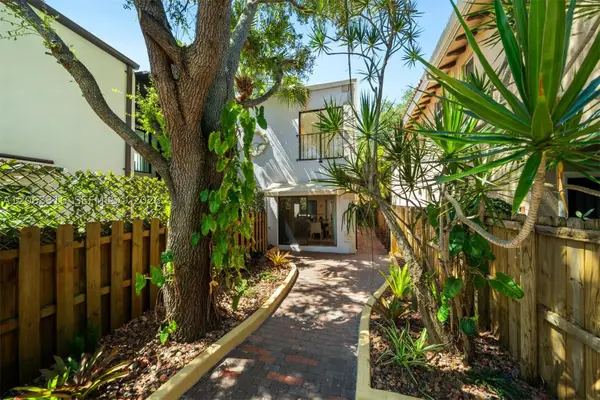 3145 Jackson Ave, Miami, FL 33133