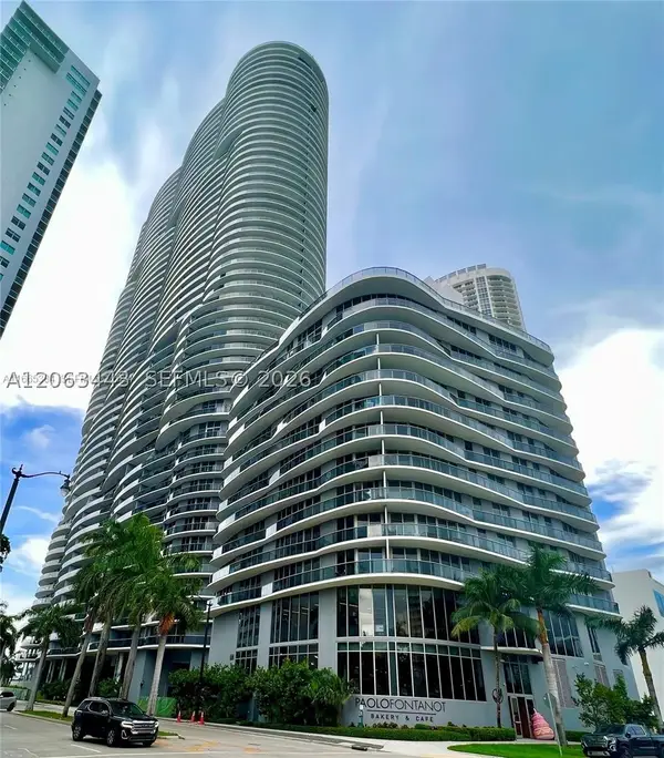488 NE 18th St #3000, Miami, FL 33132