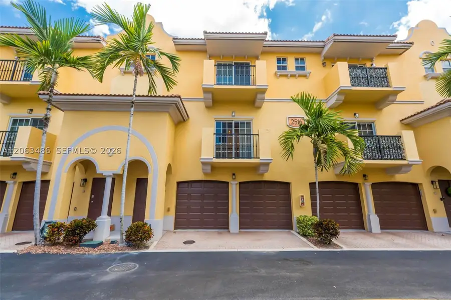 2516 SW 14th Ave #403, Fort Lauderdale, FL 33315 - #2