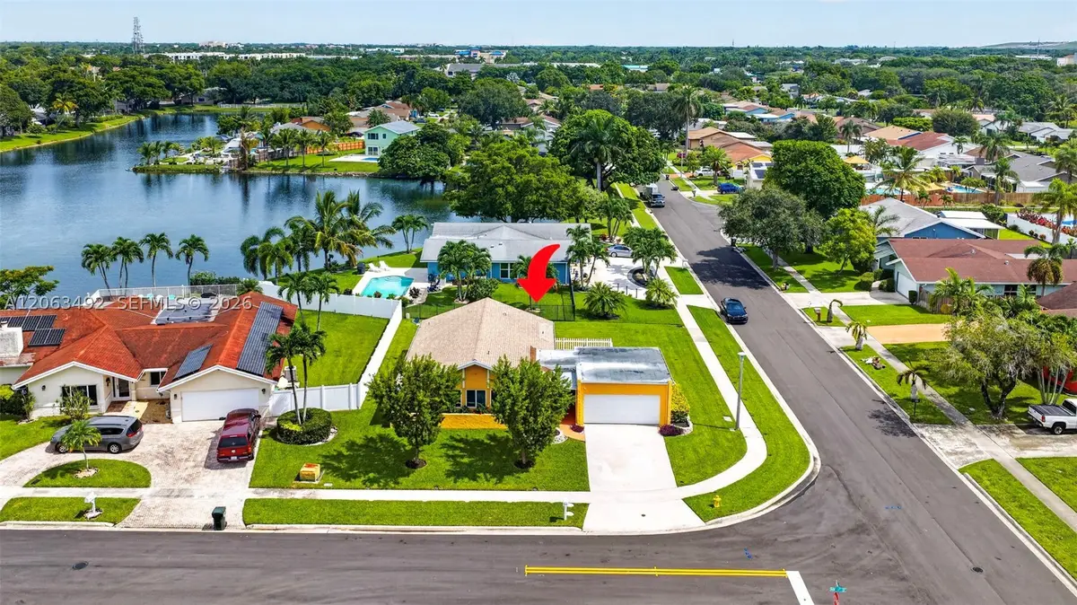 725 NW 49th Ave, Coconut Creek, FL 33063 - #1