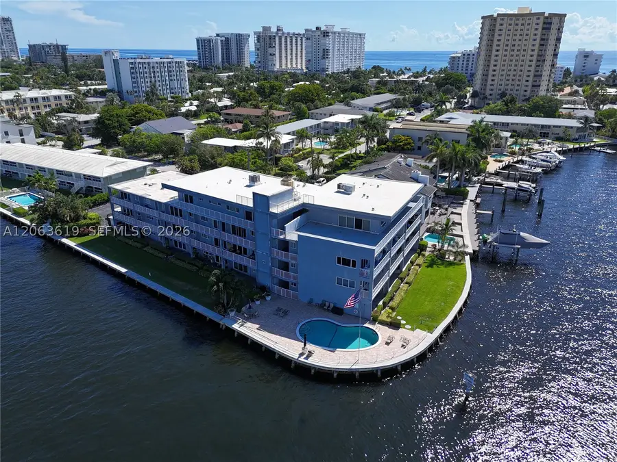 1201 S Riverside Dr #301, Pompano Beach, FL 33062 - #2