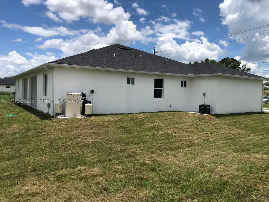 4568/4570 Golfview Blvd, Lehigh Acres, FL 33973 - #3
