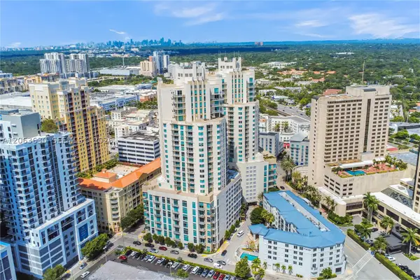9066 SW 73rd Ct #1208, Miami, FL 33156