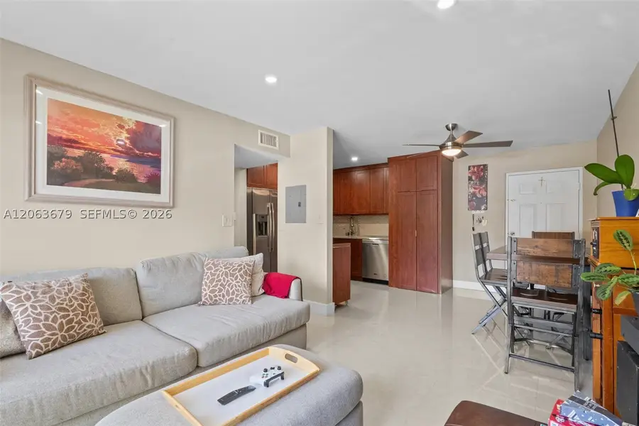 Address Withheld By Seller, Miami, FL 33186 - #3