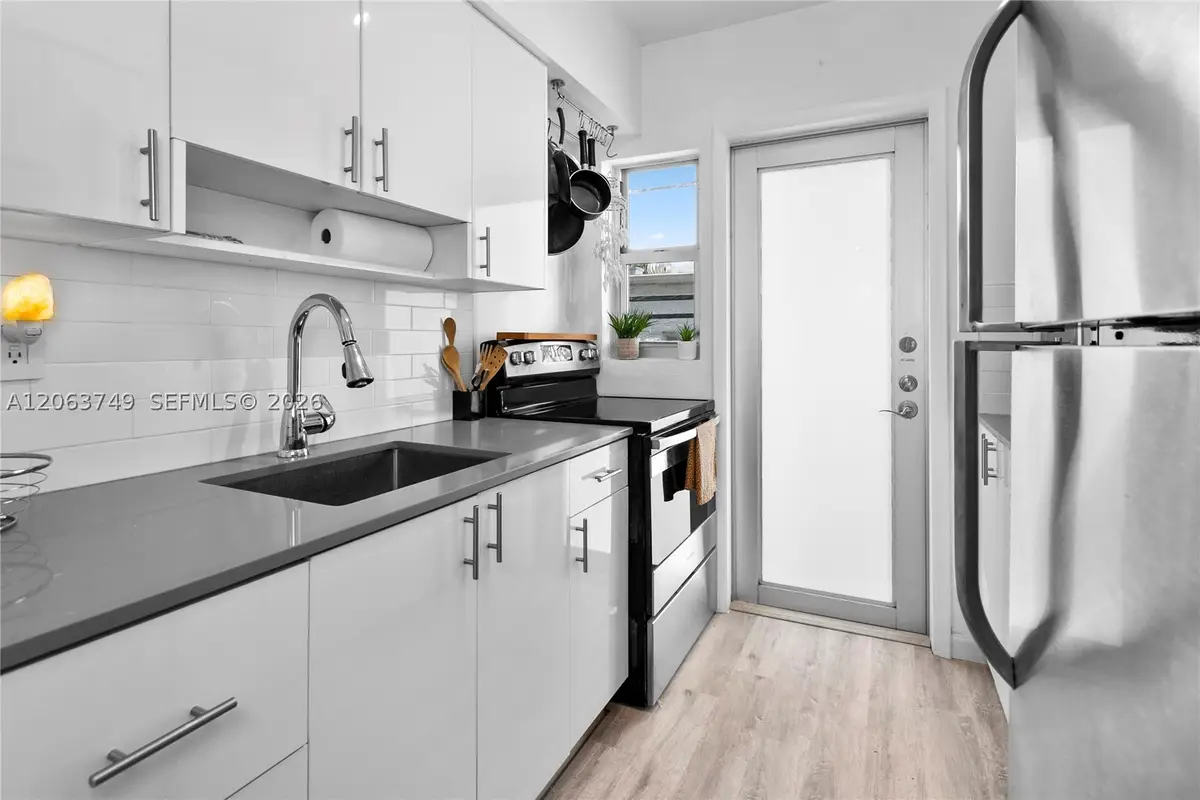 641 Espanola Way #24, Miami Beach, FL 33139 - #1