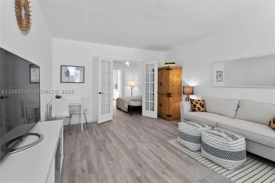 641 Espanola Way #24, Miami Beach, FL 33139 - #3